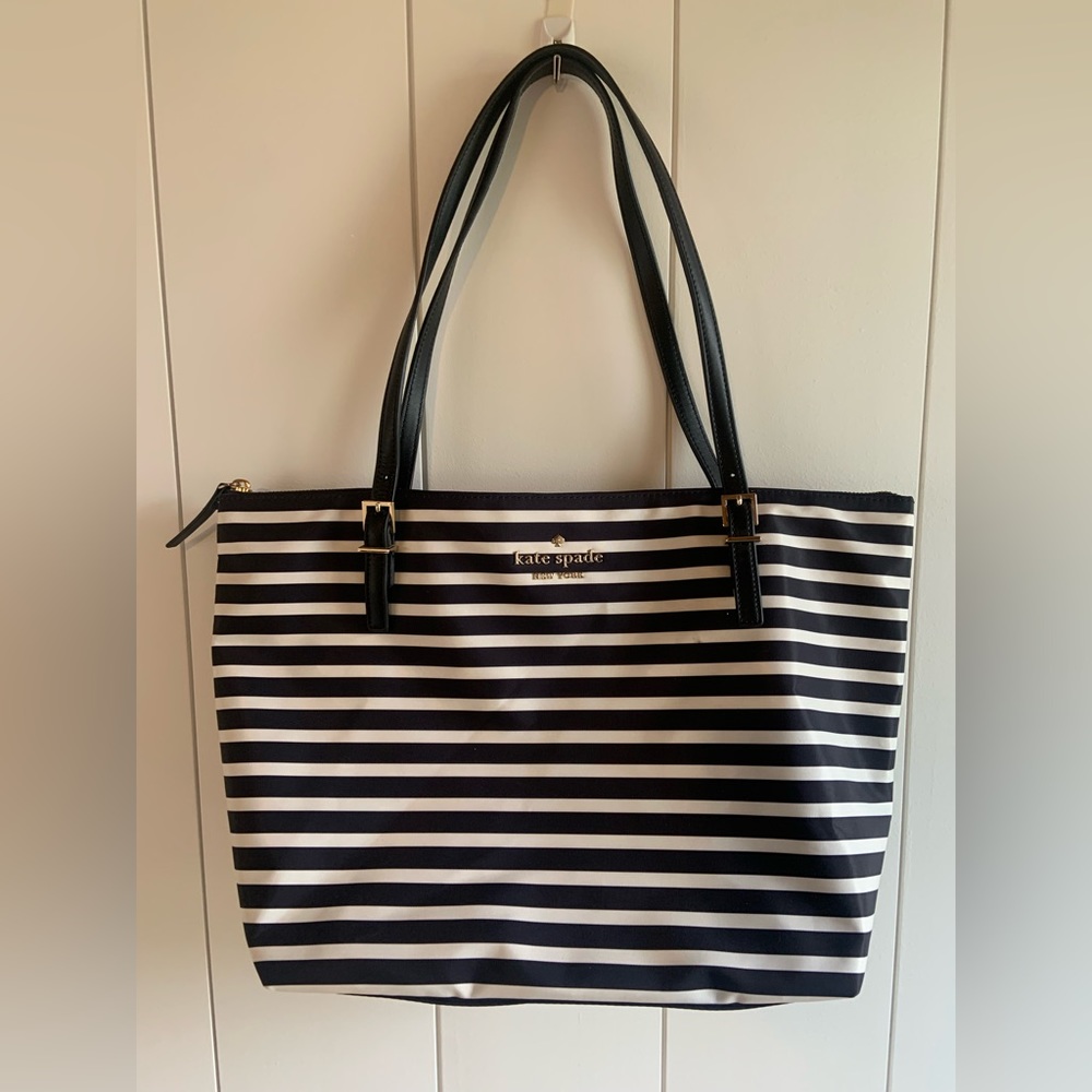 SOLD Kate Spade Watson Maya Bag